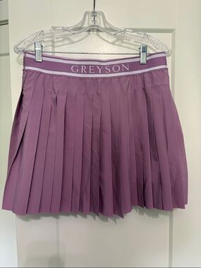Greyson Pleated Women’s Golf Skirt with attached liner